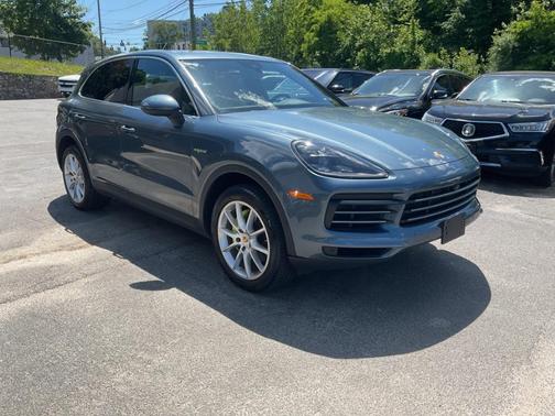 Biscay Blue Metallic 2019 Porsche Cayenne Cayenne E-Hybrid