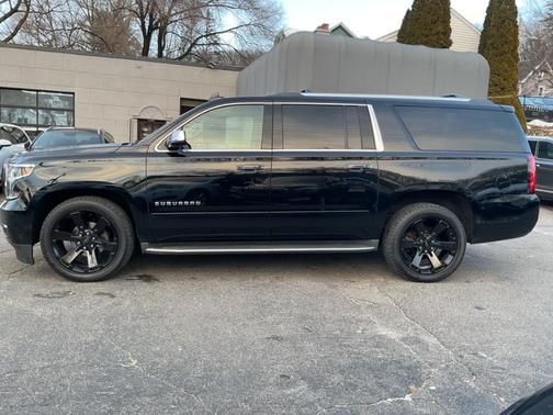 2017 Chevrolet Suburban Premier