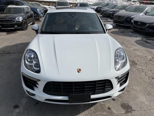 2018 Porsche Macan AWD