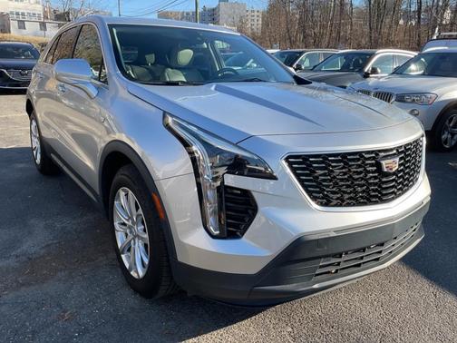 2019 Cadillac XT4 Luxury