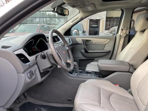 2017 Chevrolet Traverse Premier
