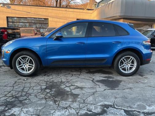 2019 Porsche Macan AWD