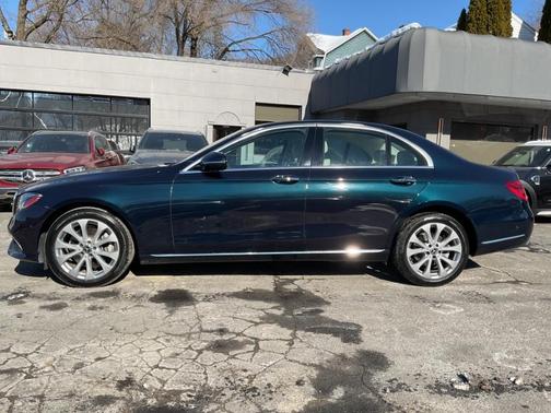 2018 Mercedes-Benz E-Class 4MATIC