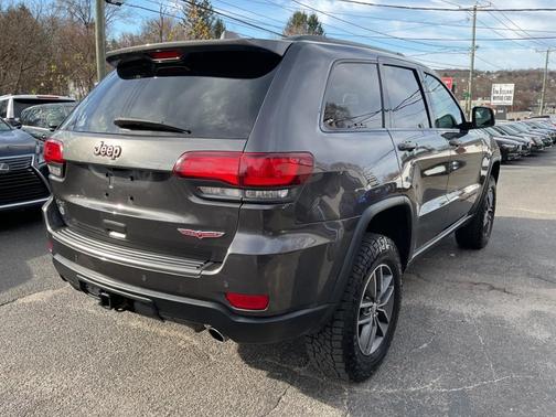 2021 Jeep Grand Cherokee Trailhawk