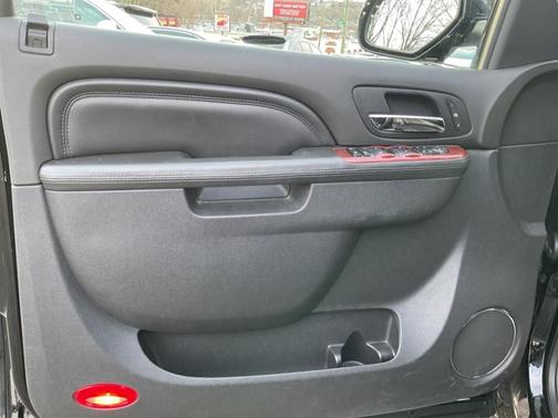 2014 Cadillac Escalade Premium