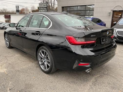 2019 BMW 330 xDrive