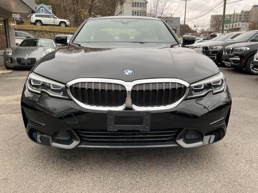 2019 BMW 330 xDrive