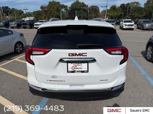 2023 GMC Terrain SLT