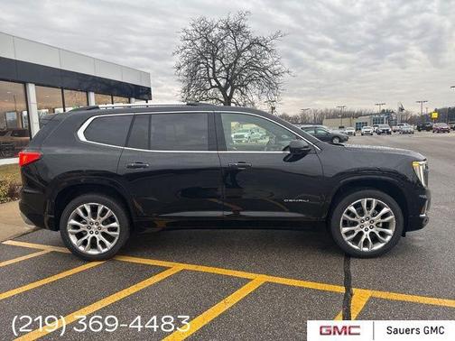 2025 GMC Acadia Denali