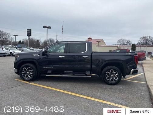 2023 GMC Sierra 1500 SLT