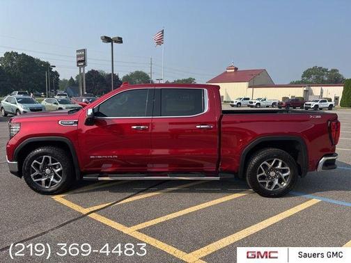 2024 GMC Sierra 1500 SLT