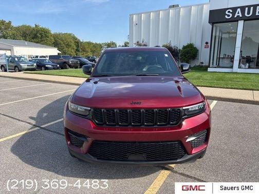 2023 Jeep Grand Cherokee Altitude