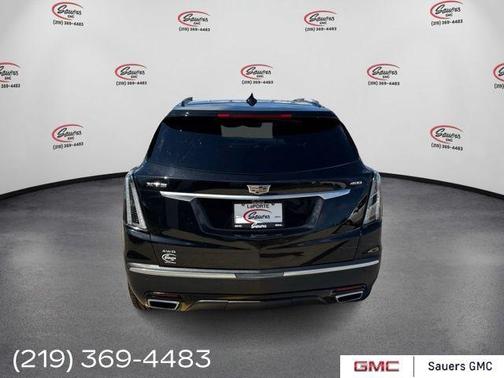 Stellar Black Metallic 2020 Cadillac XT5 Sport
