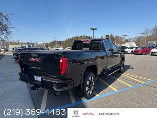 2024 GMC Sierra 2500 Denali
