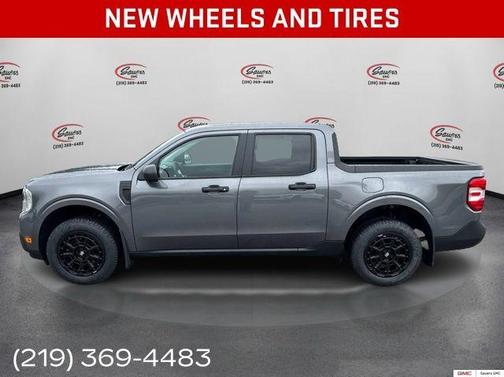 Gray Metallic 2022 Ford Maverick XL