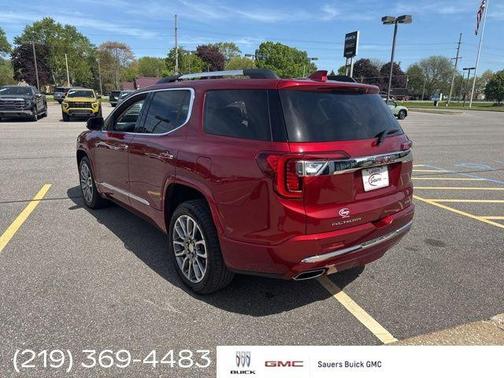 2023 GMC Acadia Denali