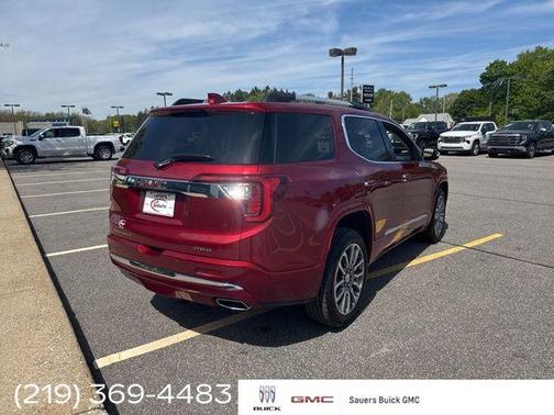 2023 GMC Acadia Denali
