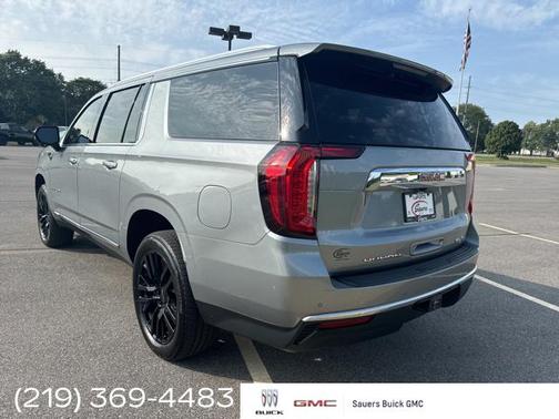 2023 GMC Yukon XL SLT