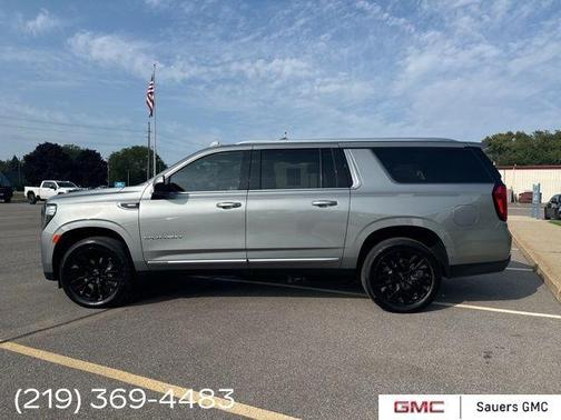 2023 GMC Yukon XL SLT