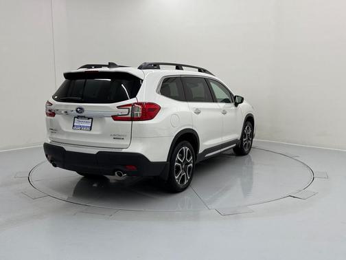 2025 Subaru Ascent Touring 7-Passenger