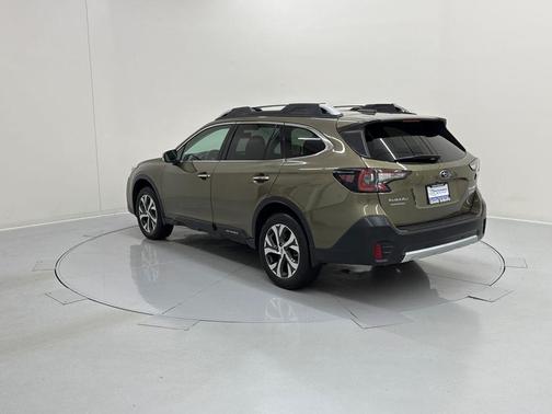 2022 Subaru Outback Touring