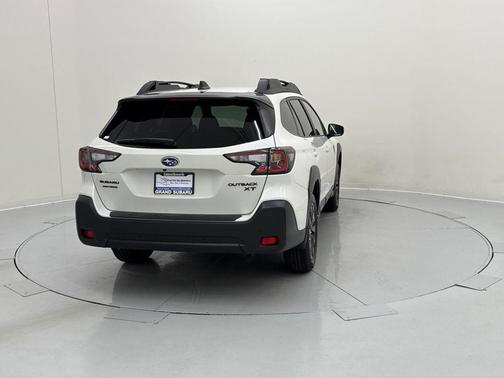 2025 Subaru Outback Onyx Edition XT