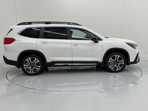2025 Subaru Ascent Limited 8-Passenger