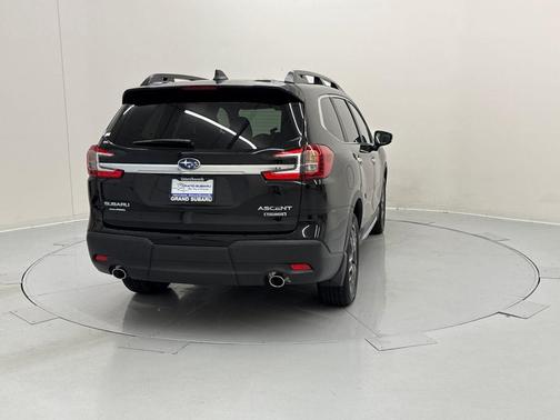 2025 Subaru Ascent Touring 7-Passenger