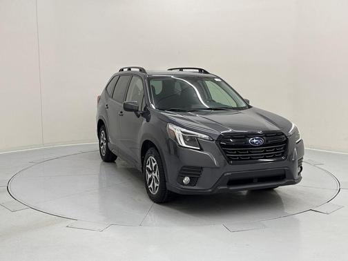 Magnetite Gray Metallic 2022 Subaru Forester Premium