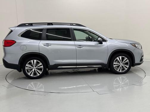 2021 Subaru Ascent Limited 8-Passenger