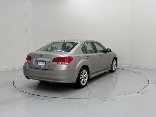 2014 Subaru Legacy Premium