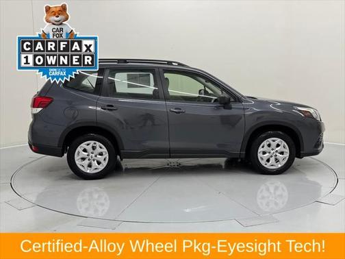 2023 Subaru Forester Base