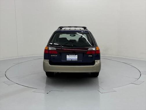 2003 Subaru Outback Base