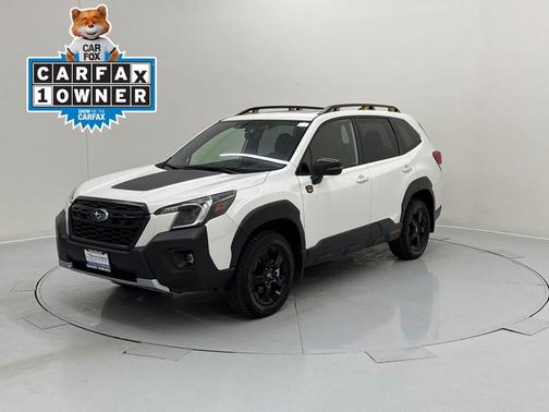 Crystal White Pearl 2025 Subaru Forester Wilderness