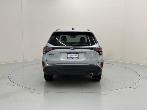 Ice Silver Metallic 2026 Subaru Forester Touring