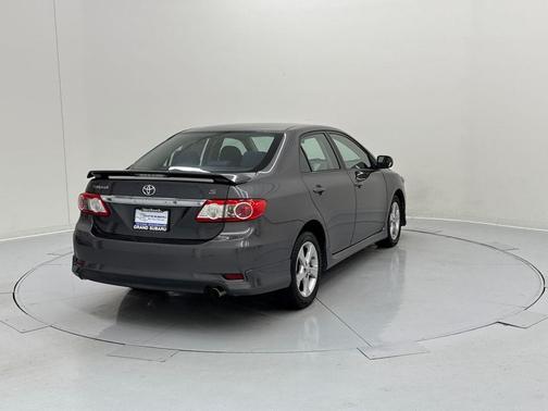 2012 Toyota Corolla LE