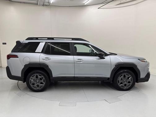 Ice Silver Metallic 2026 Subaru Outback Premium