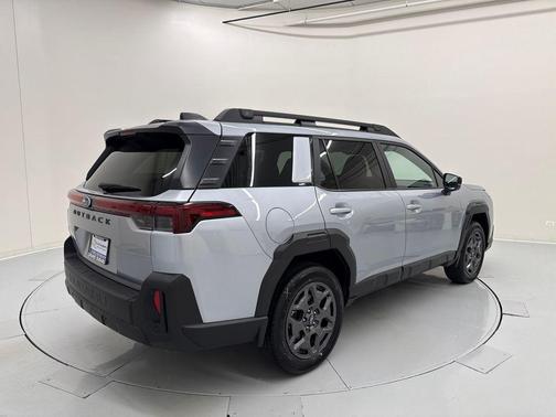 Ice Silver Metallic 2026 Subaru Outback Premium