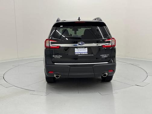 2025 Subaru Ascent Touring 7-Passenger
