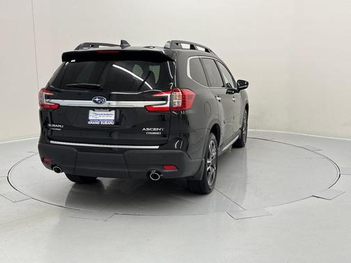2025 Subaru Ascent Touring 7-Passenger