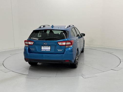 2017 Subaru Impreza 2.0i Limited