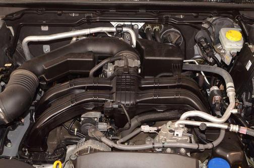 Ice Silver Metallic 2023 Subaru Outback Premium