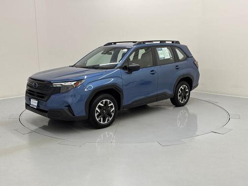 2025 Subaru Forester Base