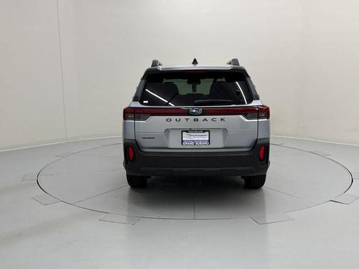 Ice Silver Metallic 2026 Subaru Outback Limited XT