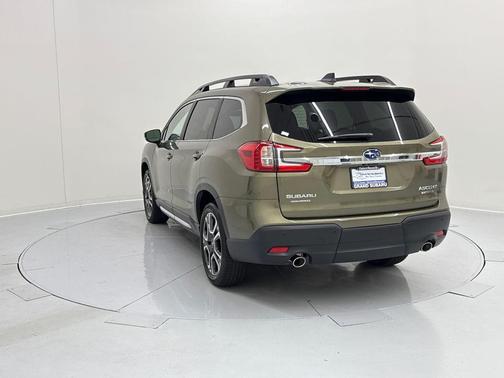 2025 Subaru Ascent Limited 7-Passenger