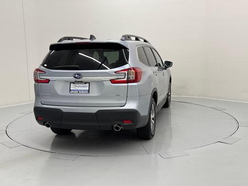 2025 Subaru Ascent Premium 7-Passenger