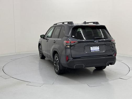 Magnetite Gray Metallic 2026 Subaru Forester Limited