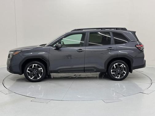 Magnetite Gray Metallic 2026 Subaru Forester Limited