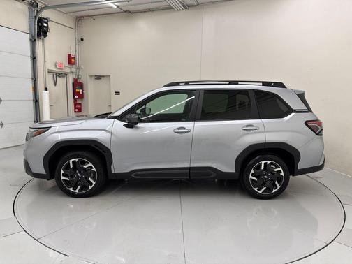 Ice Silver Metallic 2026 Subaru Forester Limited