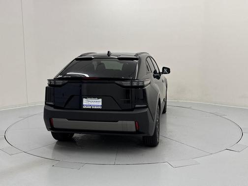 Astro Black Mica 2026 Subaru Uncharted GT